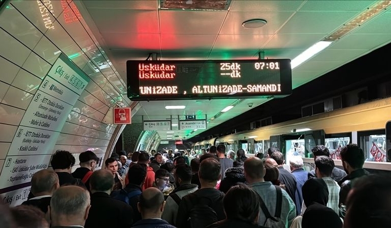 istanbulda-birtakim-metro-istasyonlarinin-isletmeye-kapatilma-saatinde-degisiklik-UTql6cv7.jpg