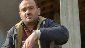 kocaelide-aci-olay-kayaliklardan-duserek-omrunu-yitirdi-hHC7uANw.webp