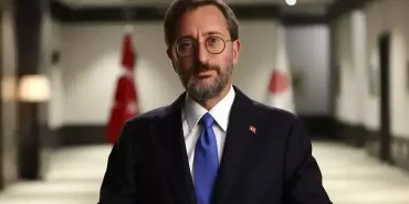 fahrettin-altun-nereye-atandi-yeni-vazifesi-resmi-gazetede-yayimlandi-aACrgn4O.webp