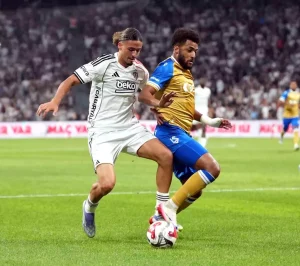 besiktas-0-1-lausanne-ilk-yari-sonucu-ONHt431R.jpg