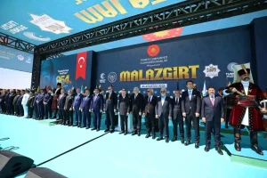 cumhurbaskani-erdogan-yonunu-ankaraya-ve-sama-donenler-kazanacak-FaNgcGuE.jpg