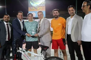 diyarbakirda-saglik-calisanlari-tenis-turnuvasi-gerceklesti-w7VurRmx.jpg