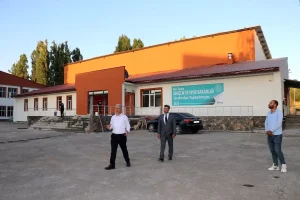 malazgirt-genclik-merkezi-ve-yuzme-havuzu-M2Rqrmt4.jpg