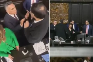 meksika-senatosunda-kavga-cikti-KXE7HMDb.jpg