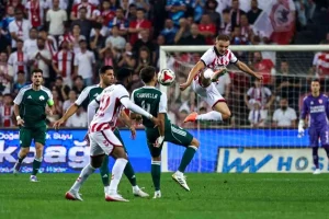 samsunspor-panathinaikos-ilk-yari-golsuz-bitti-OeF3gWlY.jpg