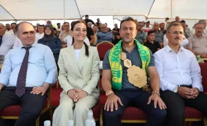 34-altin-kiraz-gureslerinin-sampiyonu-batmaz-lV1JC1dl.jpg