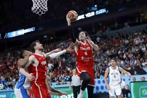 a-milli-basketbol-takimi-finalde-54Hk9bpB.jpg