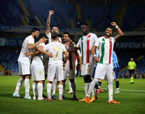 amed-adana-demirsporu-8-1-yendi-TD5SRidW.jpg