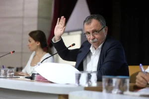 baskan-balabandan-istanbula-kayyum-atanmasina-tepki-2IyT5bGd.jpg