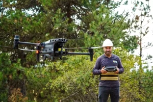 enerjisa-drone-filosunu-buyuterek-enerji-kalitesini-artiriyor-K5c5snVV.jpg