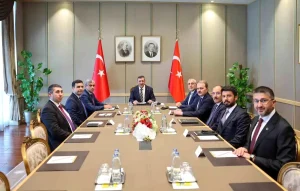 iki-bakan-turkiyede-toplandi-89XTfzN2.jpg