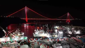 istanbulda-balikcilik-sezonu-basladi-GjE84Vhx.jpg