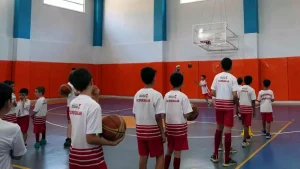 kahramanmarasta-5-binden-fazla-cocuk-yaz-spor-okullarinda-egitim-aldi-abNp9bhe.jpg