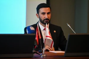 kktc-cumhuriyet-meclisi-baskani-ozturkler-turk-devletlerinden-genclerle-ankarada-bulustu-aciklamasi-yxVj3h5E.jpg