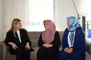 malatyada-depremzedelere-yeni-yuvalari-teslim-ediliyor-R2mVpTIv.jpg