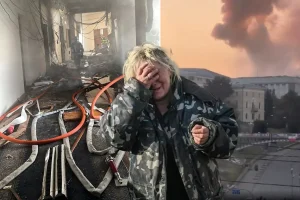 savasta-bir-ilk-ukrayna-hukumetinin-ana-binasi-dronlarla-vuruldu-pz6lJuNF.jpg