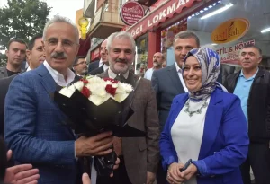 ulastirma-ve-altyapi-bakani-uraloglu-gumushanede-ziyaretlerde-bulundu-vuEOLP4a.jpg