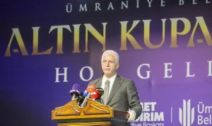 umraniye-belediyesi-altin-kupa-gecesi-etkinligi-duzenledi-cR82XYuI.jpg