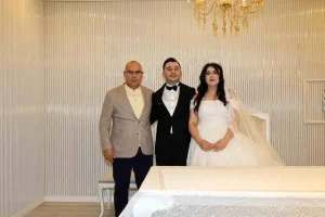 vali-koc-dugunlere-katildi-n16g3a1I.jpg