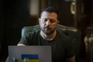 zelenskiy-cinin-rolu-baris-icin-onemli-nhG1GhHX.jpg